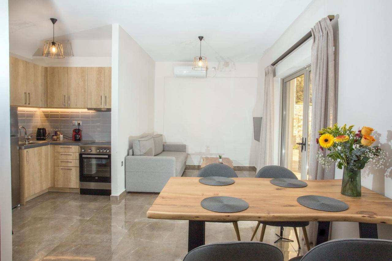 קריסטוס Vardians Villas & Suites מראה חיצוני תמונה